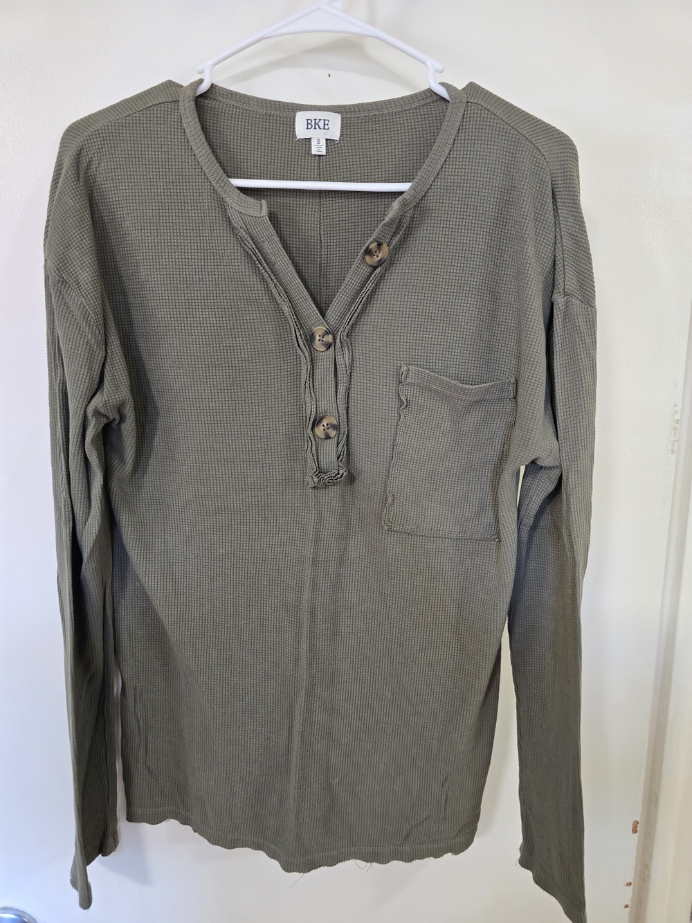 BKE Waffle Knit Henley Top Women's Small Olive Green Long Sleeve